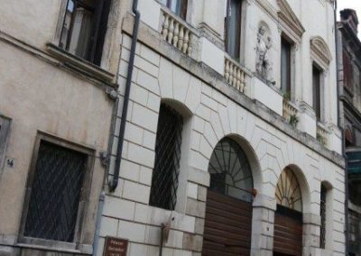 Casa Garzadori Bortolan, palais d’Andrea Palladio dans le centre historique de Vicence. Région Vénétie, découvrez des palais et des villas pendant une randonnée d'une journée, italie