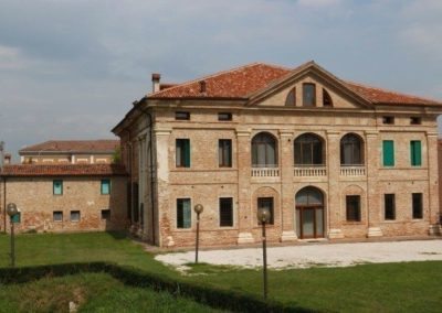 La Villa Thiene de Palladio, dans la province de Vicence, est inscrite au patrimoine mondial de l'unesco. Randonnée d'une journée, excursion avec des visites touristiques en Italie, dans la région de Vénétie, à Venise. La meilleure façon de découvrir les villas, les palaces et les œuvres de Andrea Palladio