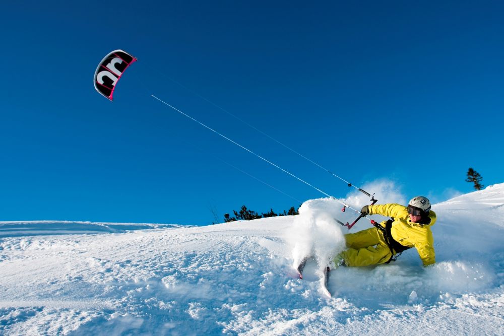 Snowkiting Dolomite mountains