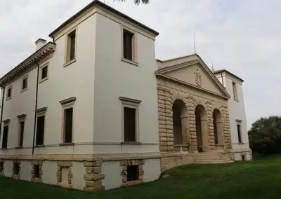 Villa Pisani Bonetti à Bagnolo de Lonigo par andrea palladio, patrimoine historique. Randonnée avec guide professionnel, excursion d'une journée en italie, région de la Vénétie