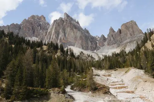 Cristal montagne des Dolomites station de ski patrimoine mondial Unesco