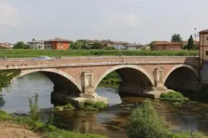 Bridge over the River Tesina Palladio took as his model the bridge of Augustus and Tiberius built between 14 and 21 AD in Rimini