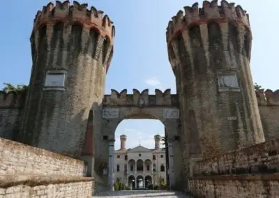 Castle Villa Giustinian Piave wine day excursion to visit cellars of a castle and wineries, with sightseeing in italy to a wine and food tasting