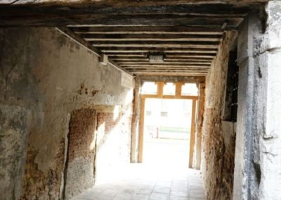 Entrée porte du Ghetto, dans le sestriere de Cannaregio, à Venise, Italie