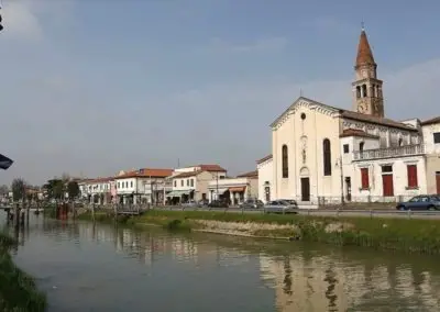 Le long du canal de la Brenta à Oriago, entre Venise et adoue en Vénétie