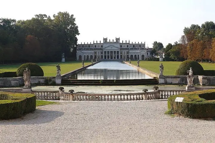 Villa Pisani garden, along Brenta riviera waterway, between Venice and Padua