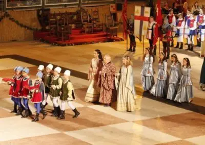 Jeu d'échecs de Marostica, le castellan avec ses filles lionora et oldrada