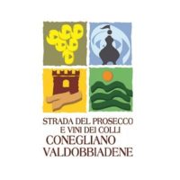 Route du vin Prosecco docg de conegliano et valdobbiadene, au pied des prealpes, dans la province de Trévise. Un vin blanc du cépage Glera, à déguster lors d'une randonnée d'une journée avec un chauffeur professionnel. Le vin Prosecco est la solution idéale pour de nombreuses occasions et avec de nombreux aliments.