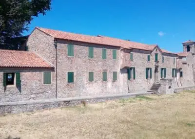 Villa Beatrice I d'Este à l'arrière, sur le mont Gemola des collines euganéennes dans la province de Padoue. Dans la région de la Vénétie, au nord de l'Italie, à visiter lors d'une randonnée guidée